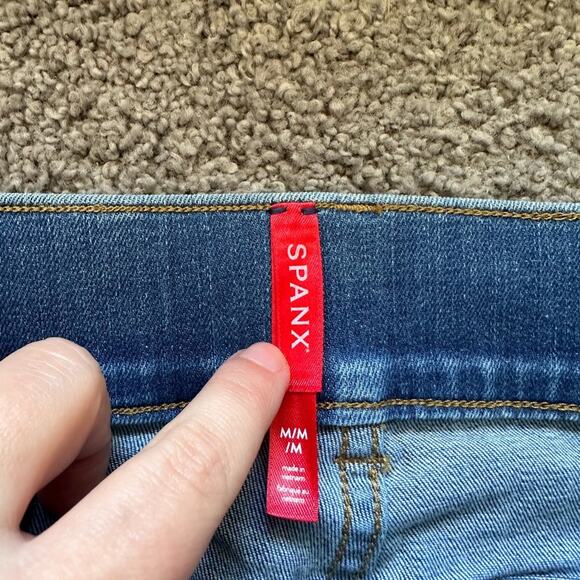 Spanx Everywhere Flare Jeans - Picture 3 of 7